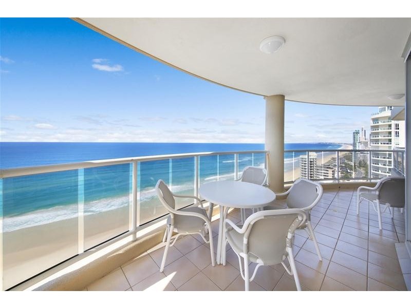 ‘XANADU EAST’ 59 Pacific  Street, Main Beach QLD 4217