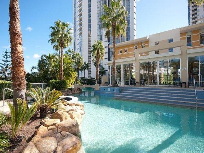 1 Lennie Avenue ‘LIBERTY PANORAMA’, Main Beach QLD 4217