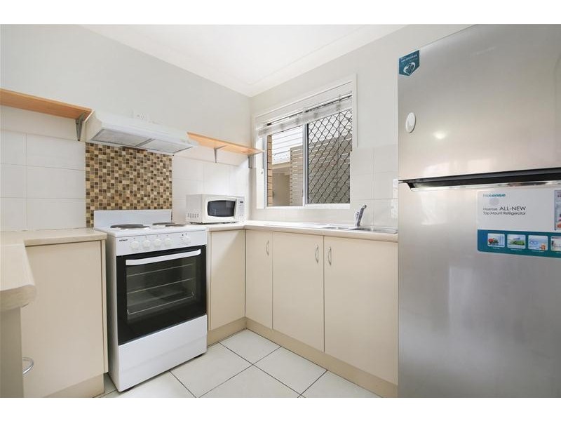 1/35 Breaker Street, Main Beach QLD 4217