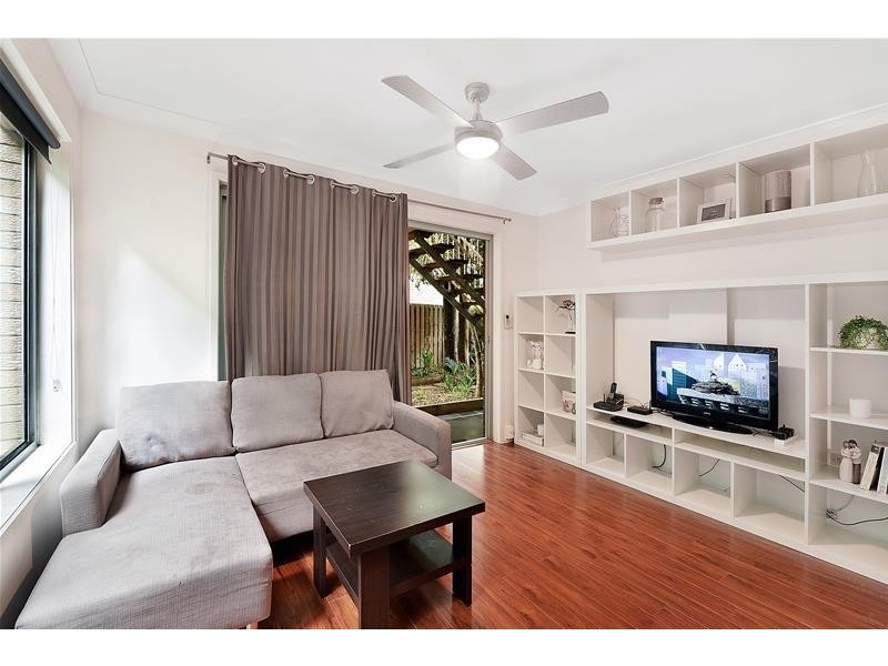 3/35 Breaker Street, Main Beach QLD 4217