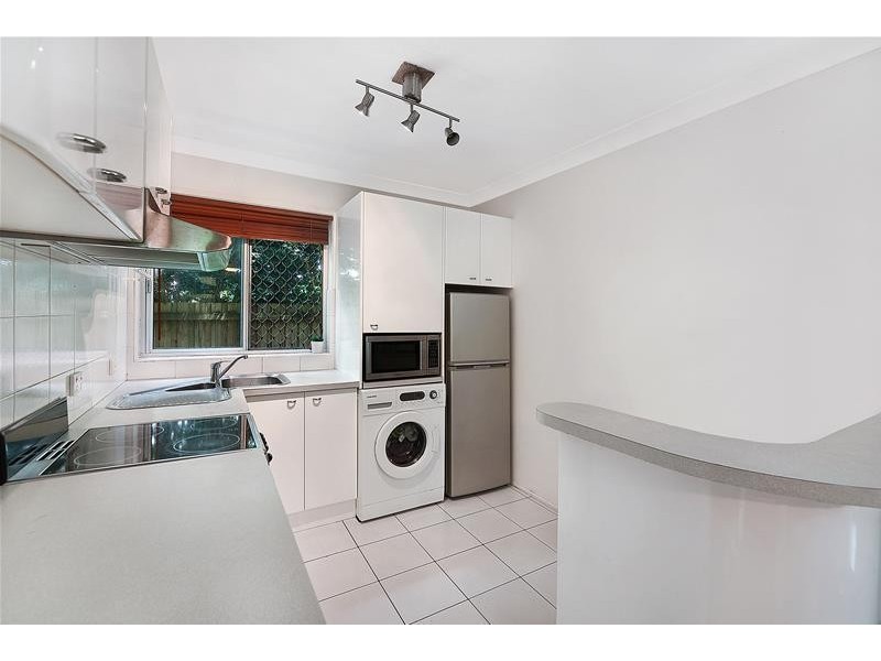 3/35 Breaker Street, Main Beach QLD 4217