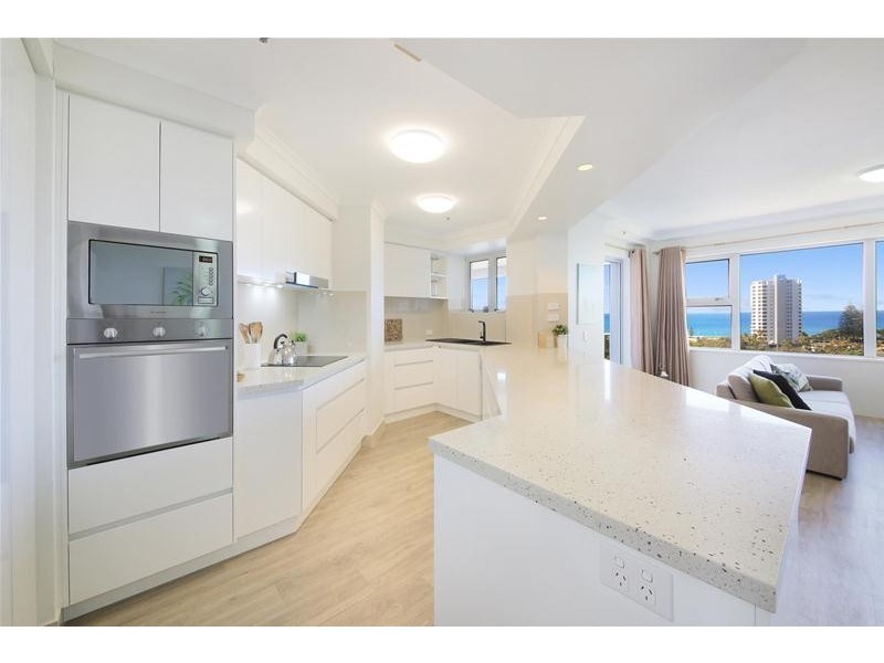 ‘GRAND MARINER’ 12 Commodore Drive, Paradise Waters QLD 4217