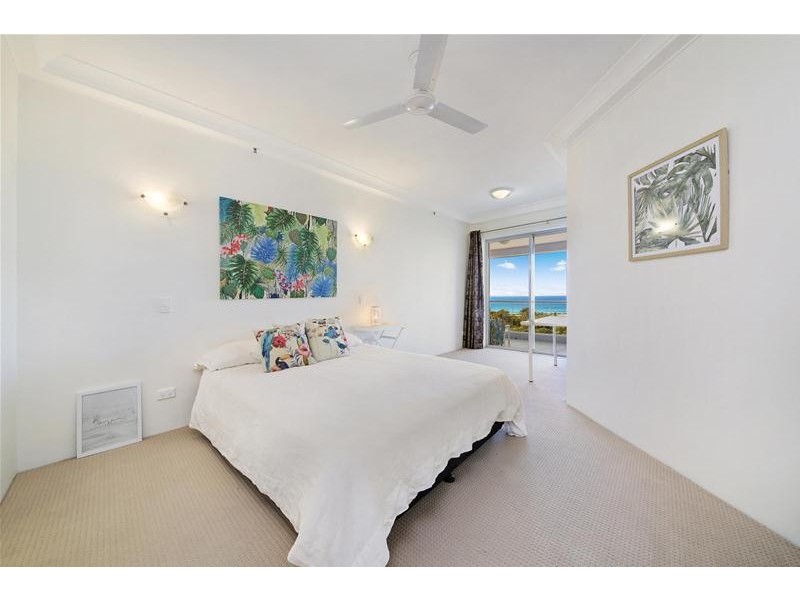 ‘GRAND MARINER’ 12 Commodore Drive, Paradise Waters QLD 4217