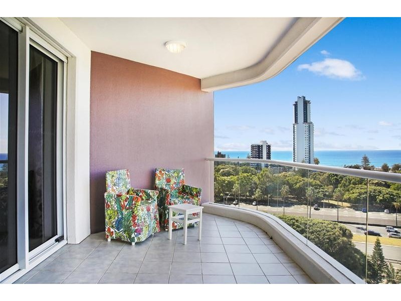 ‘GRAND MARINER’ 12 Commodore Drive, Paradise Waters QLD 4217