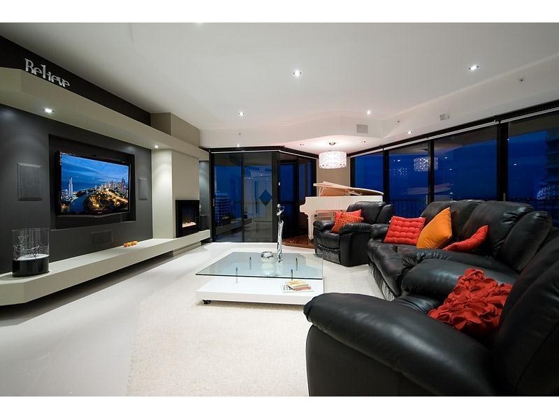 ‘THE INLET’ 24 Breaker Street, Main Beach QLD 4217