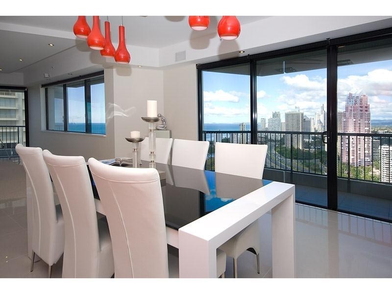 ‘THE INLET’ 24 Breaker Street, Main Beach QLD 4217