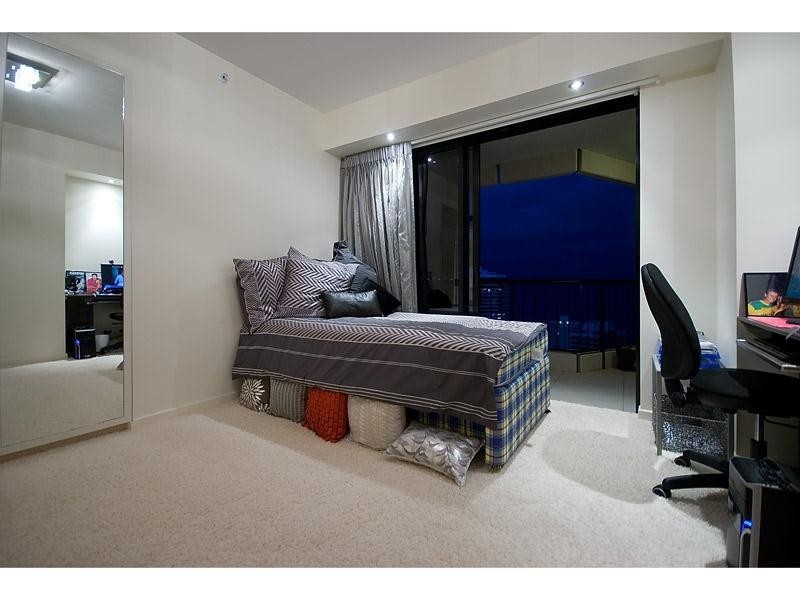 ‘THE INLET’ 24 Breaker Street, Main Beach QLD 4217