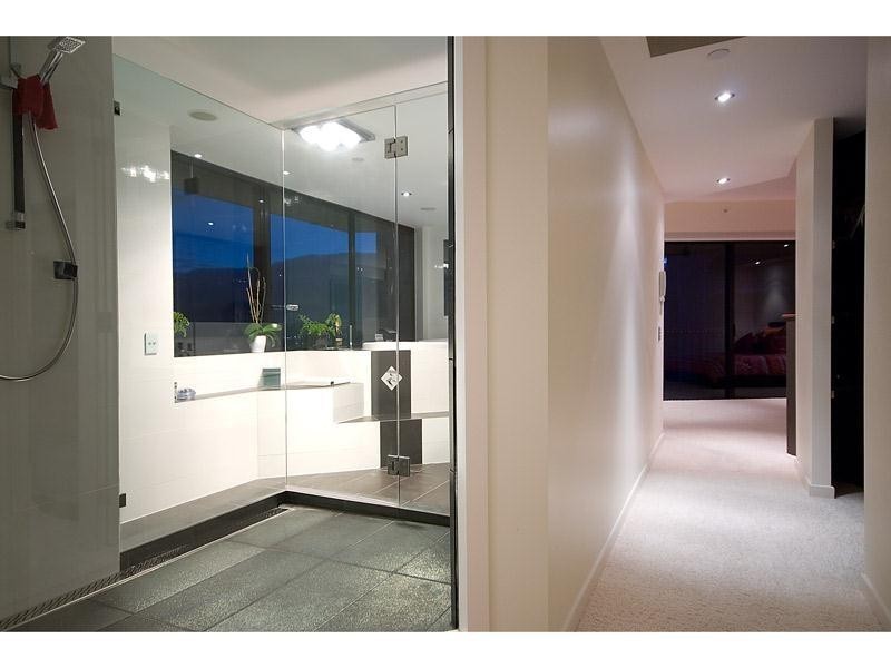 ‘THE INLET’ 24 Breaker Street, Main Beach QLD 4217