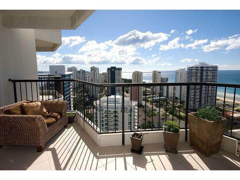 ‘THE INLET’ 24 Breaker Street, Main Beach QLD 4217