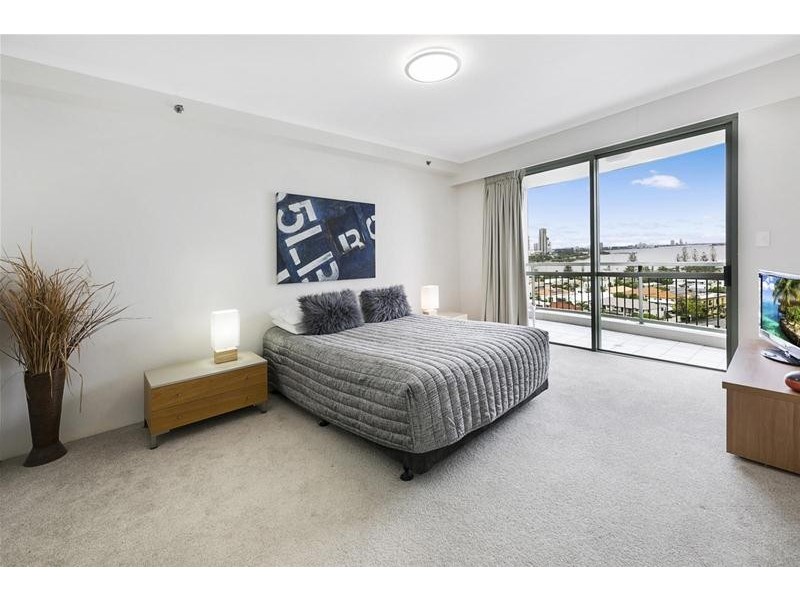 ‘The Meriton’ 29 Woodroffe Street, Main Beach QLD 4217