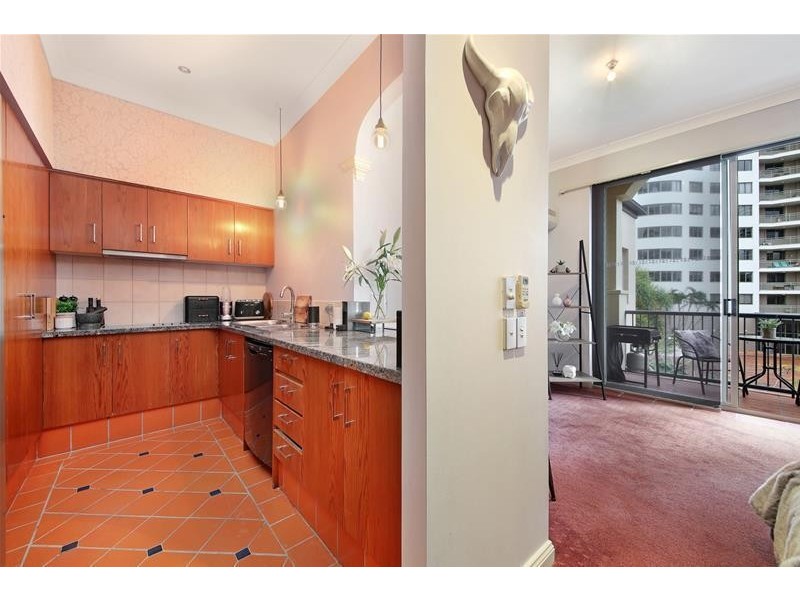 ‘SAINTE MAXIME’ 38 Woodroffe Avenue, Main Beach QLD 4217