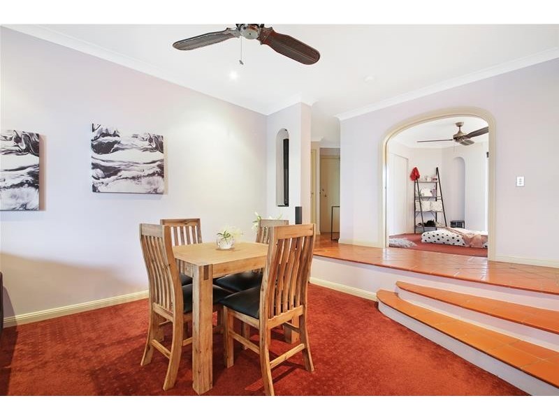 ‘SAINTE MAXIME’ 38 Woodroffe Avenue, Main Beach QLD 4217