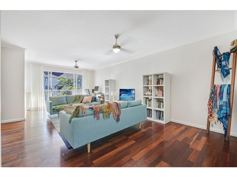 ‘ALOHA LANE’ 11 Breaker Street, Main Beach QLD 4217