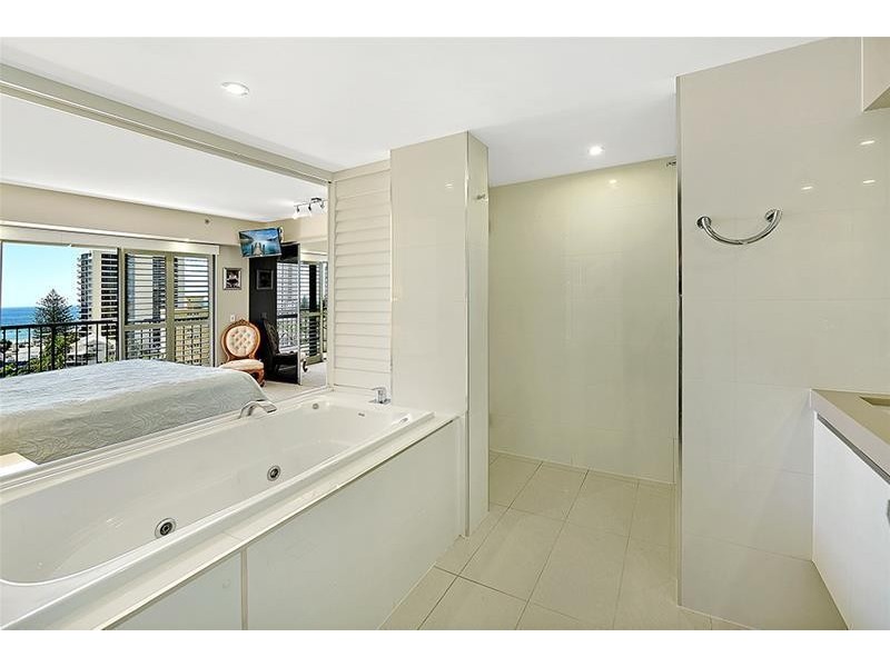 ‘THE INLET’, 24 Breaker Street, Main Beach QLD 4217