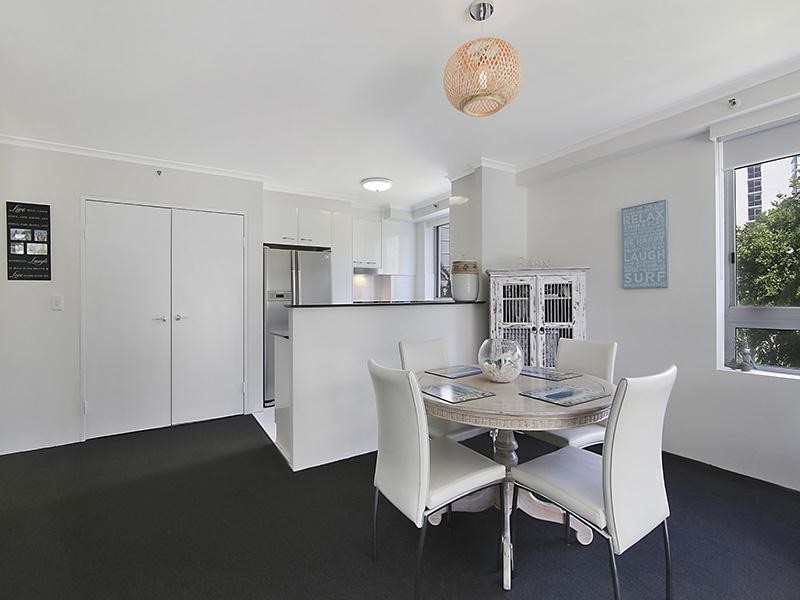 ‘OSCAR ON MAIN’ 1 Hughes  Avenue, Main Beach QLD 4217