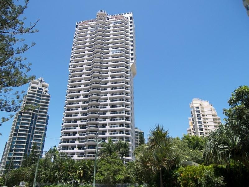 ‘OSCAR ON MAIN’ 1 Hughes  Avenue, Main Beach QLD 4217