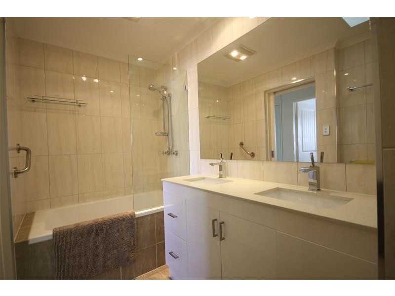 ‘Melaleuca’ 25 Pacific Street, Main Beach QLD 4217