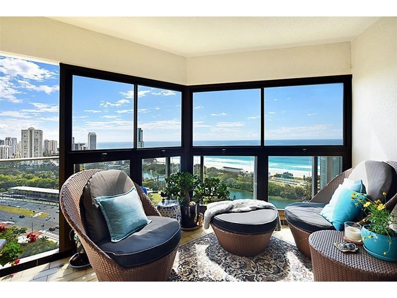 ‘ATLANTIS EAST’ 2 Admiralty Drive, Paradise Waters QLD 4217