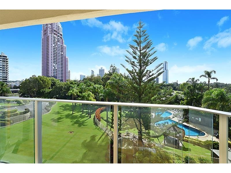 2 Admiralty Drive ‘ATLANTIS EAST’, Paradise Waters QLD 4217