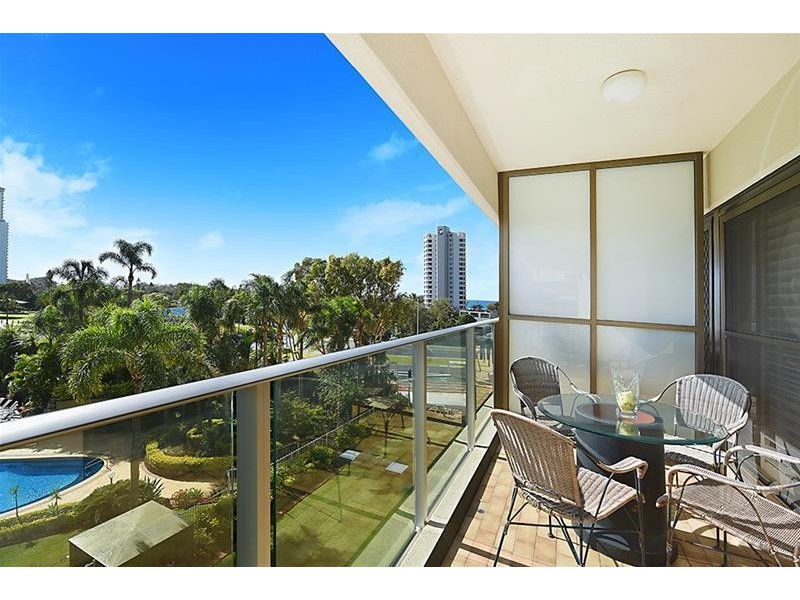 2 Admiralty Drive ‘ATLANTIS EAST’, Paradise Waters QLD 4217