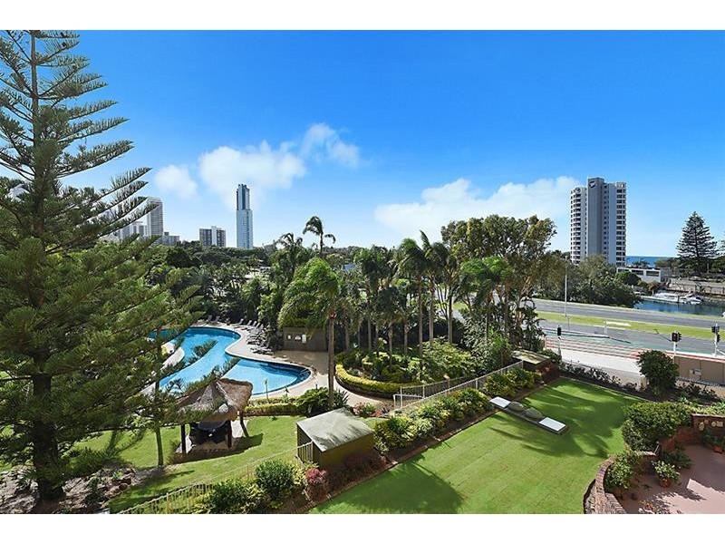 2 Admiralty Drive ‘ATLANTIS EAST’, Paradise Waters QLD 4217