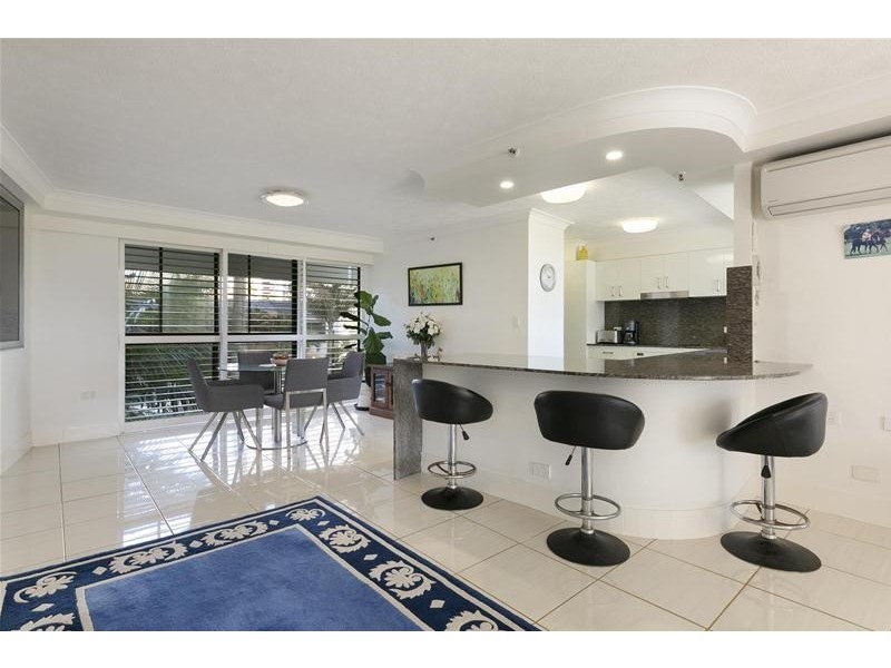 ‘PINTARI’ 3 Cunningham Avenue, Main Beach QLD 4217