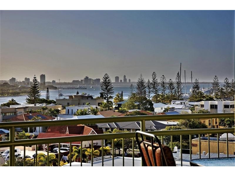 ‘THE MERITON’ 29 Woodroffe Avenue, Main Beach QLD 4217
