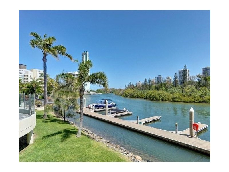 ‘CONTESSA’ 1 Serisier Avenue, Main Beach QLD 4217