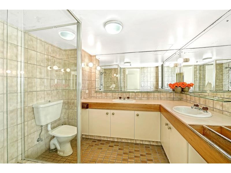 ‘SPINNAKER’.3554 Main Beach Parade, Main Beach QLD 4217