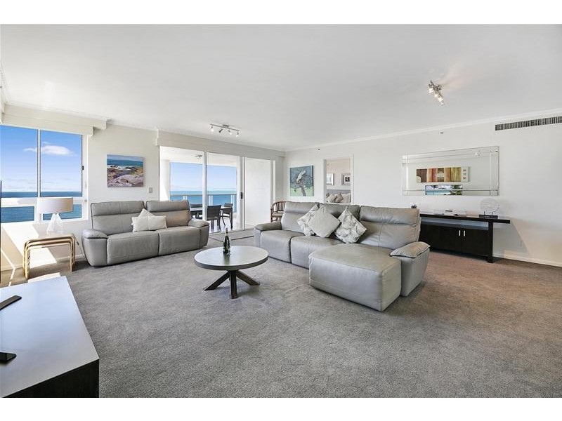 ‘OSCAR ON MAIN’ 1 Hughes Avenue, Main Beach QLD 4217