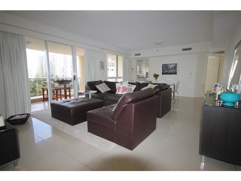 59 Pacific Street “XANADU’, Main Beach QLD 4217