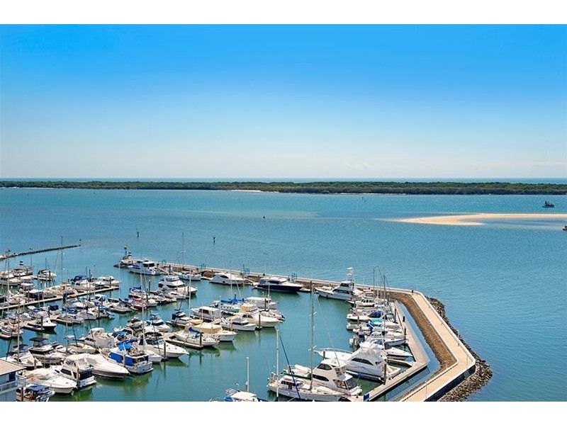 Broadwater Shores 9 Bayview Street, Runaway Bay QLD 4216