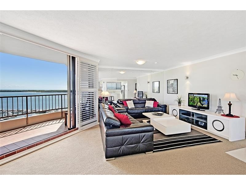 Broadwater Shores 9 Bayview Street, Runaway Bay QLD 4216