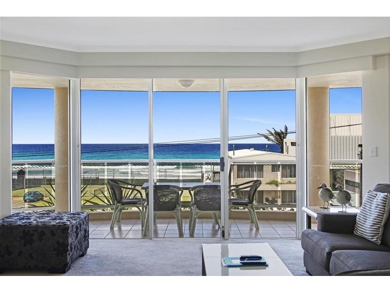 ‘XANADU EAST’ 59 Pacific  Street, Main Beach QLD 4217