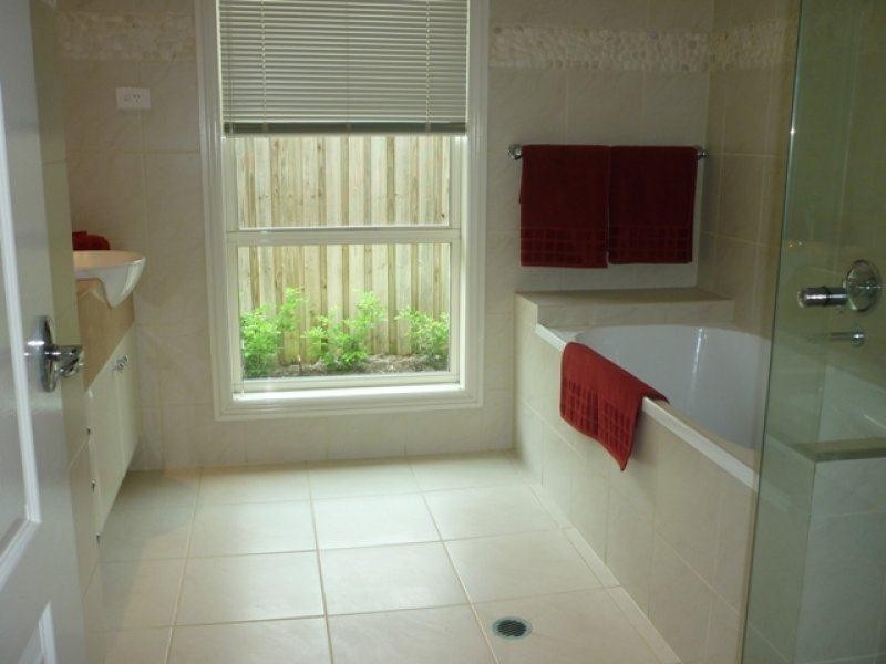 ‘BUDDS BEACH’ 28 Birt Avenue, Main Beach QLD 4217