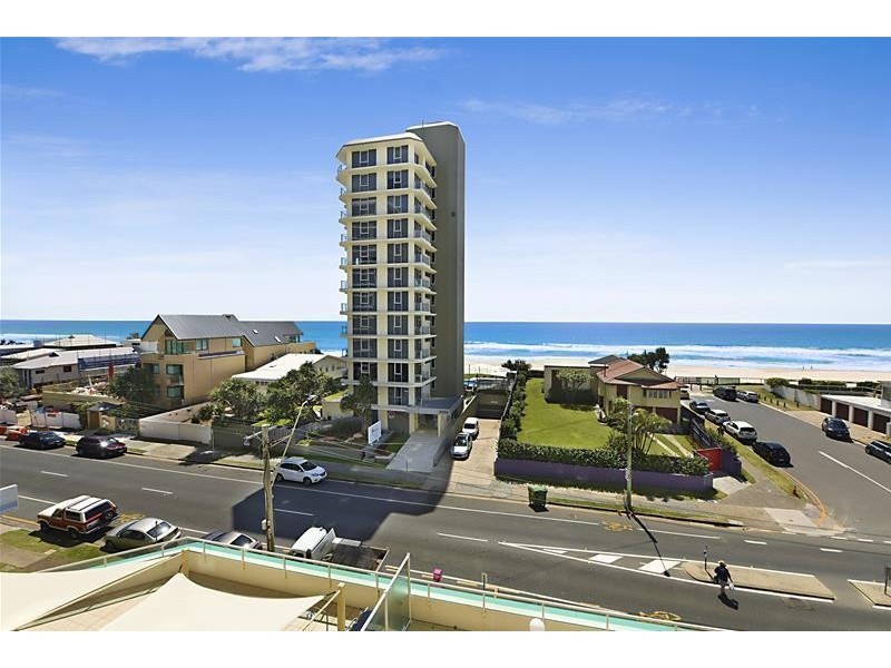 ‘PACIFIC VIEWS’ 5 Woodroffe Avenue, Main Beach QLD 4217