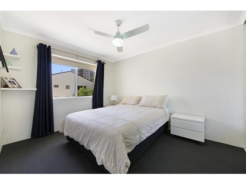 ‘CHIDORI COURT’ 1 Cronin Avenue, Main Beach QLD 4217