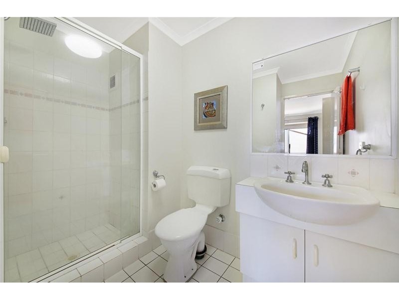 ‘CHIDORI COURT’ 1 Cronin Avenue, Main Beach QLD 4217