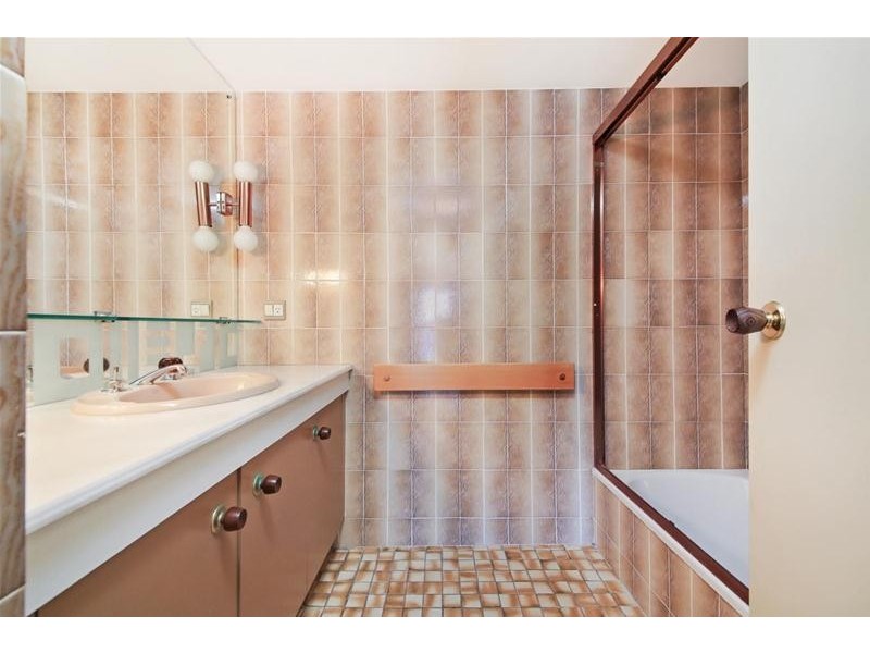 ‘DE VILLE’ 3645 Main Beach Parade, Main Beach QLD 4217