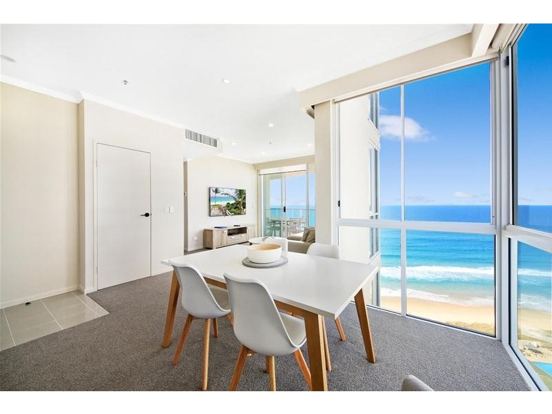 ‘PACIFIC VIEWS’ 5 Woodroffe Avenue, Main Beach QLD 4217