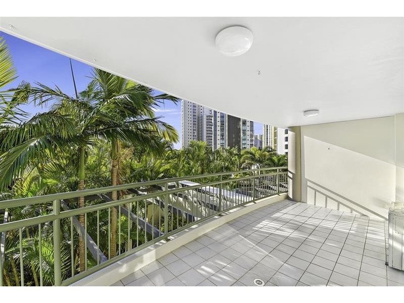 ‘THE MERITON’ 29 Woodroffe Avenue, Main Beach QLD 4217