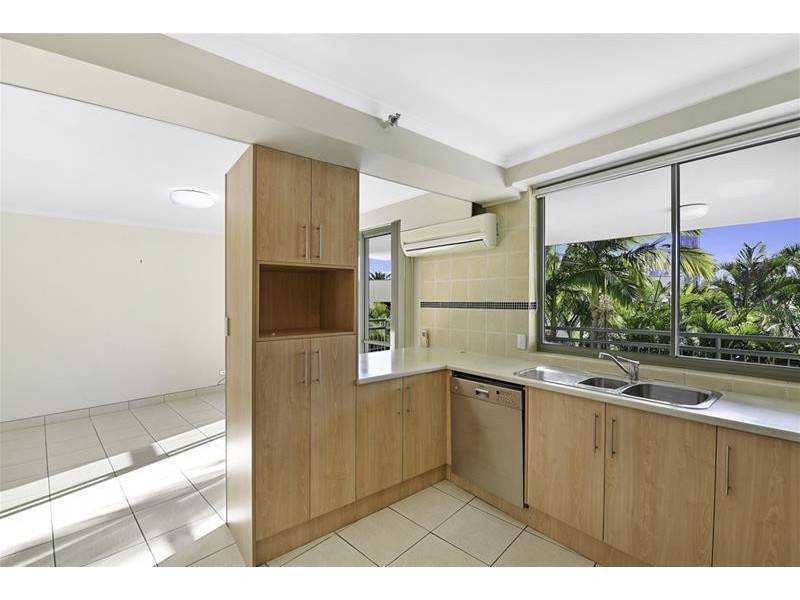 ‘THE MERITON’ 29 Woodroffe Avenue, Main Beach QLD 4217