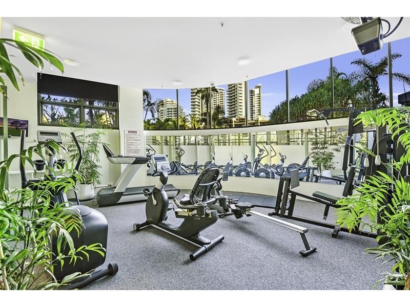 ‘THE MERITON’ 29 Woodroffe Avenue, Main Beach QLD 4217