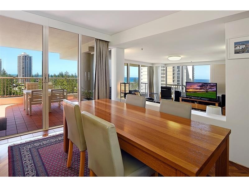 ‘PARK LANE’ 1 Peak Avenue, Main Beach QLD 4217