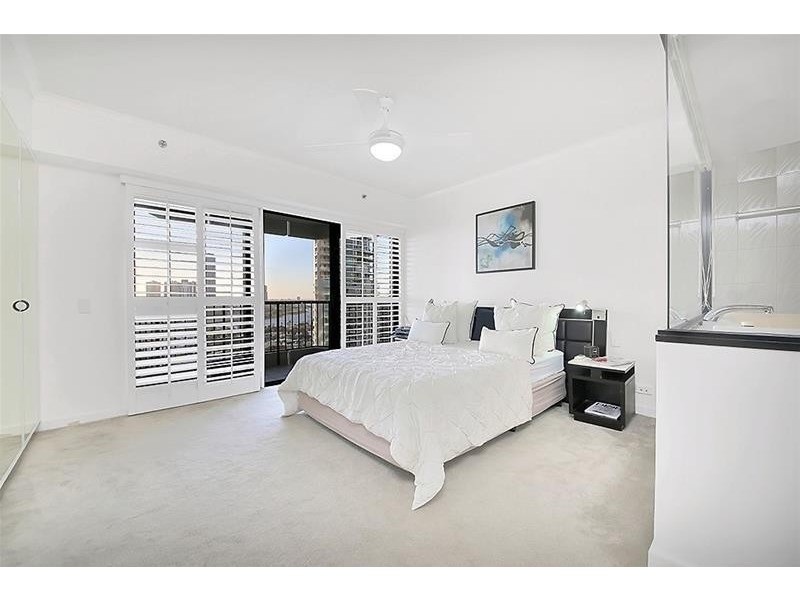 ‘The Inlet’ 24 Breaker Street, Main Beach QLD 4217