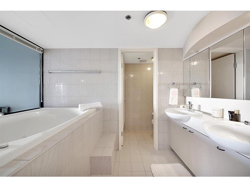 ‘The Inlet’ 24 Breaker Street, Main Beach QLD 4217