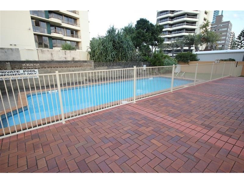 15 Pacific Street ‘Monte Video’, Main Beach QLD 4217