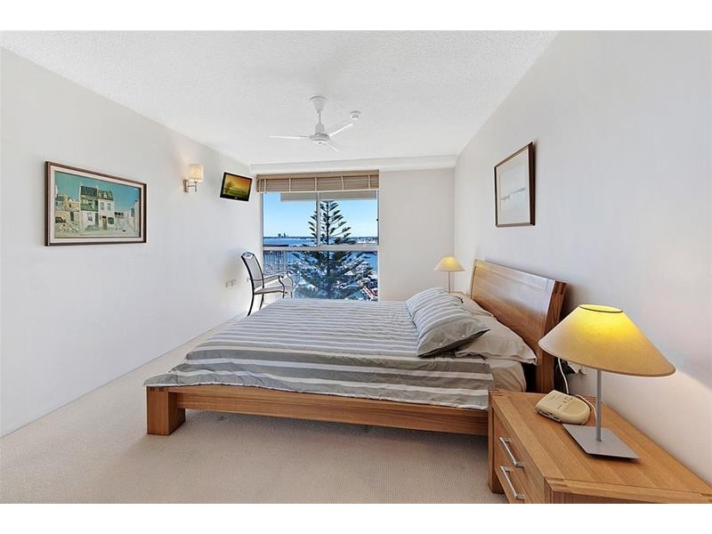 ‘YACHTING TOWERS’ 18 Macarthur Parade, Main Beach QLD 4217