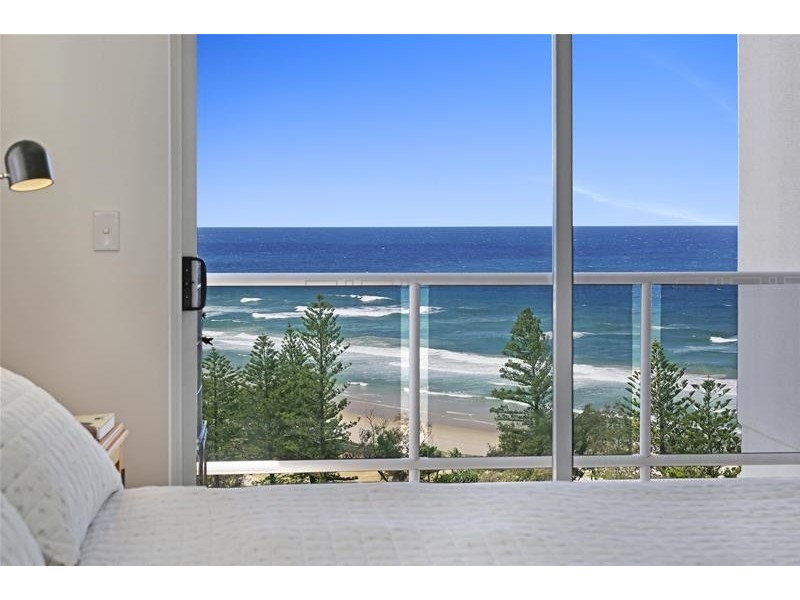 ‘XANADU NORTH’ 59 Pacific Street, Main Beach QLD 4217