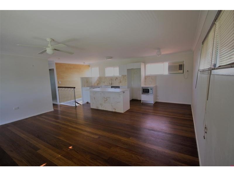 2/36 Blake Street, Southport QLD 4215